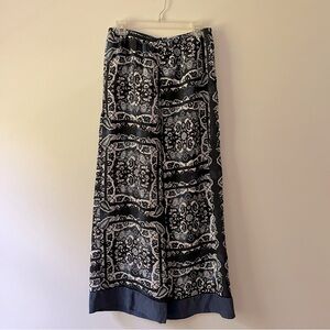 H&M Flowy Wide Leg Printed Pants M